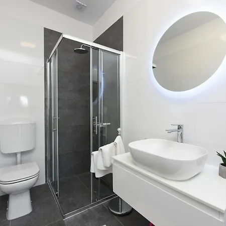 Holiday home Poolincluded - Holiday Anima *