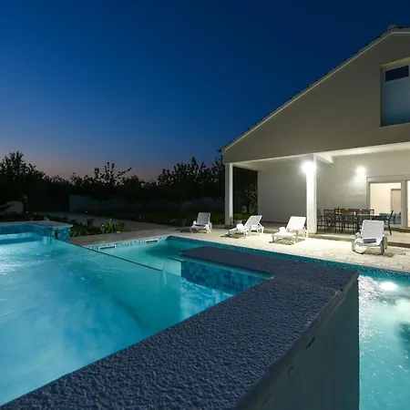 Hébergement de vacances Poolincluded - Holiday Anima Galovac (Zadar)